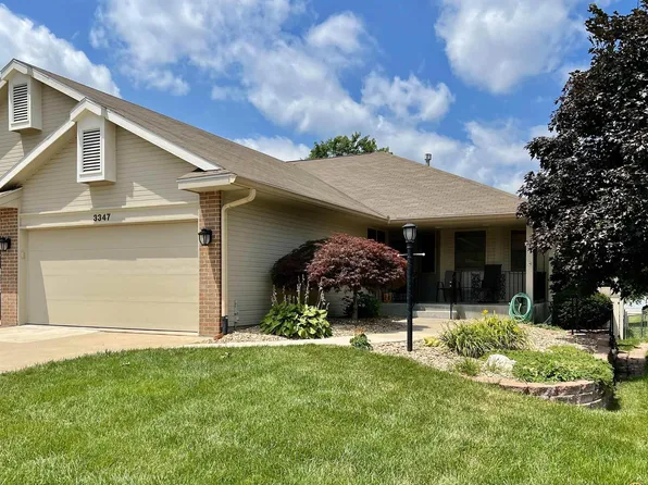 3347 SW McClure Ct, Topeka, KS 66614