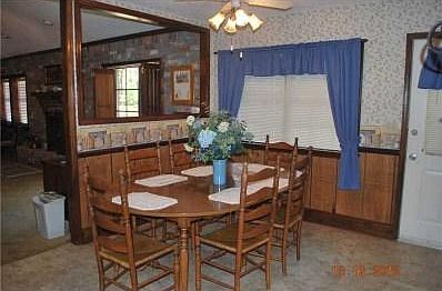3rd image of 42695 Robinwood Dr