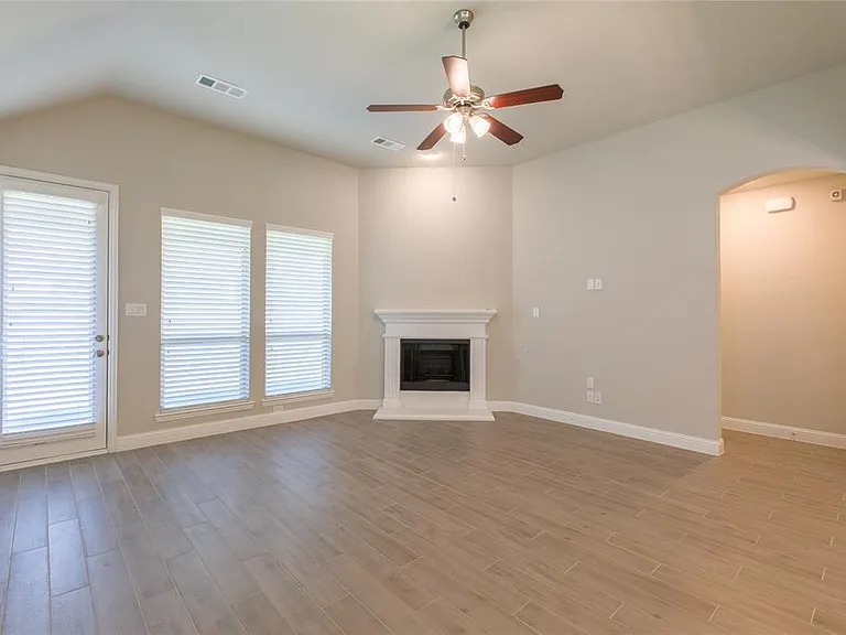 7024 Trailhead St — Photo 18