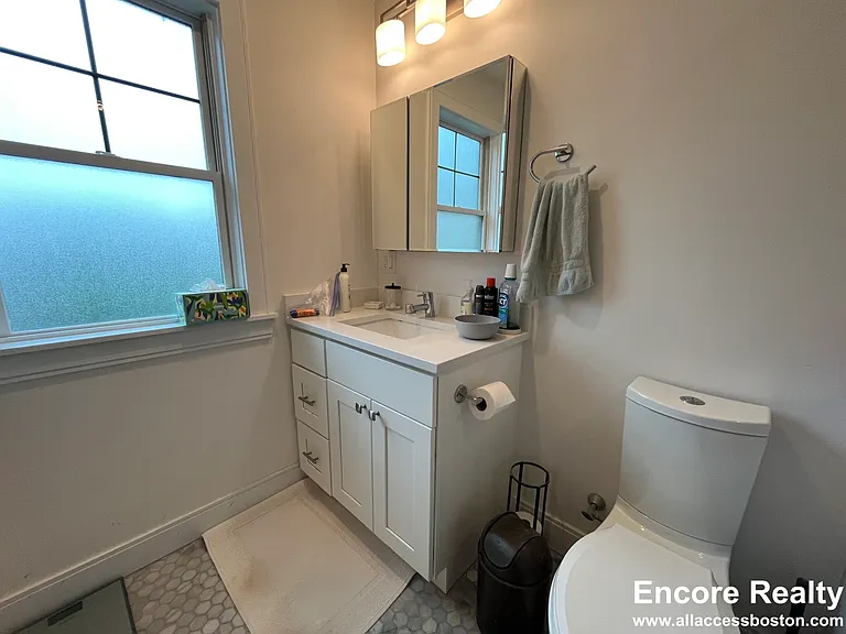 32 Cummins Hwy #4 — Photo 13