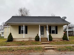 216 W Massie St, Palmyra, MO 63461