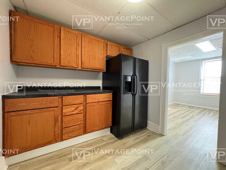600 W 9th Ave #B — Photo 4