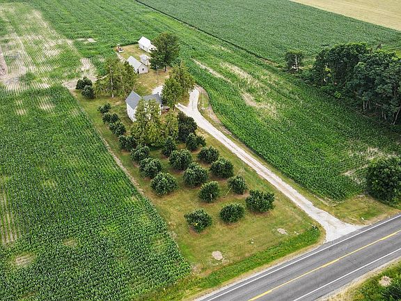 4th image of 3735 S Stone Rd