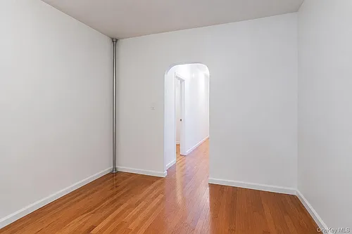 415 E 187th St #2E Photo 1
