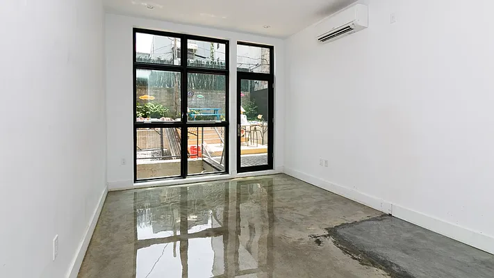 Rented by Nooklyn NYC LLC | media 37