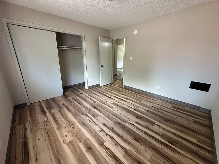 950 Boston Way #8 — Photo 9