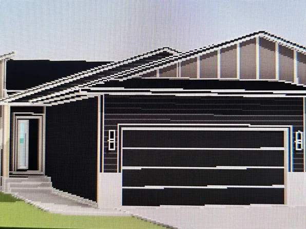 1104 Cyber Ct, Madison, SD 57042