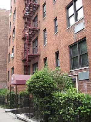 Sold by Gerard Desgranges Realty | media 20