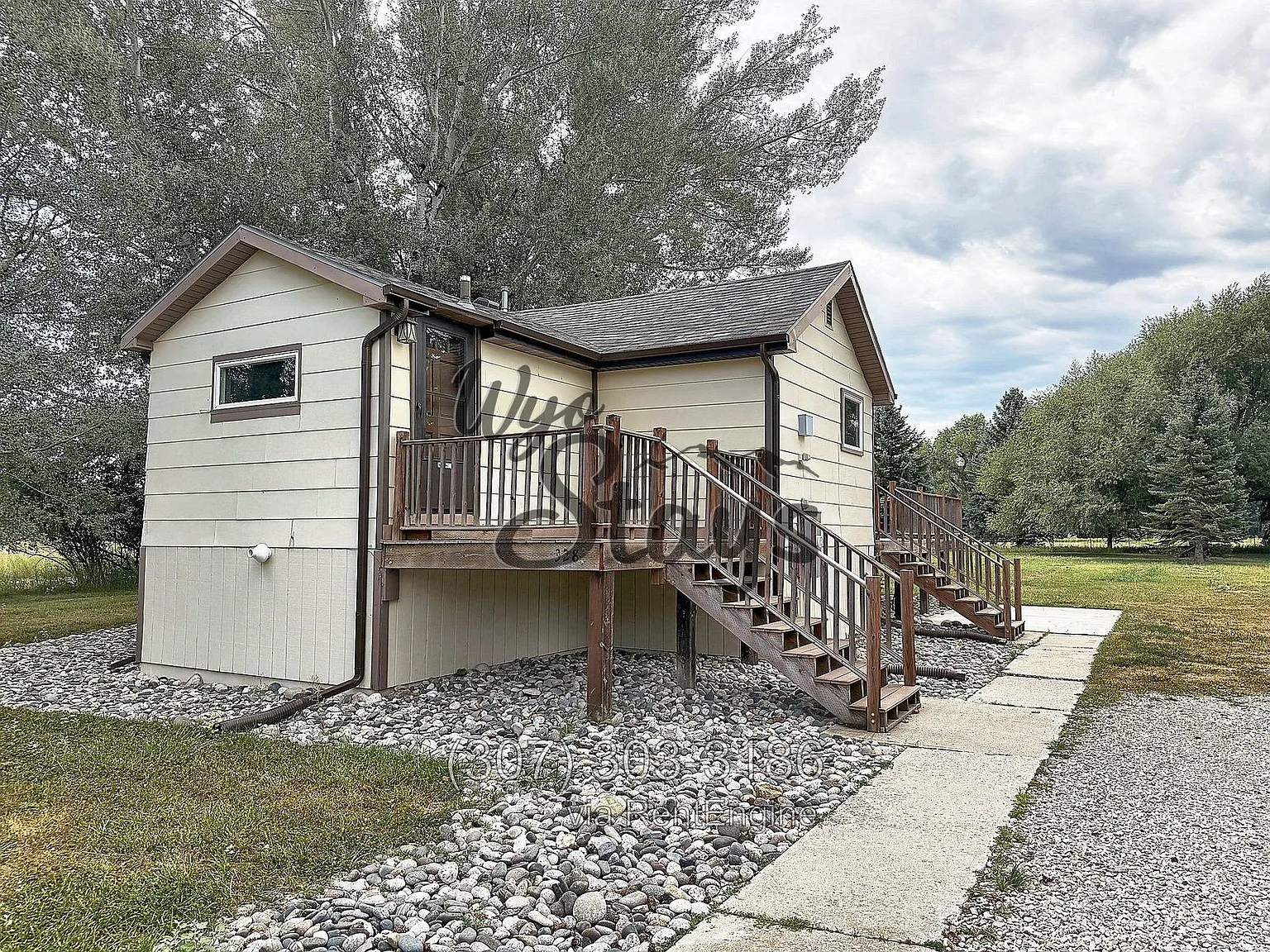 3 bed, 2.5 bath, 2336 sqft, $3,250 — Photo 1