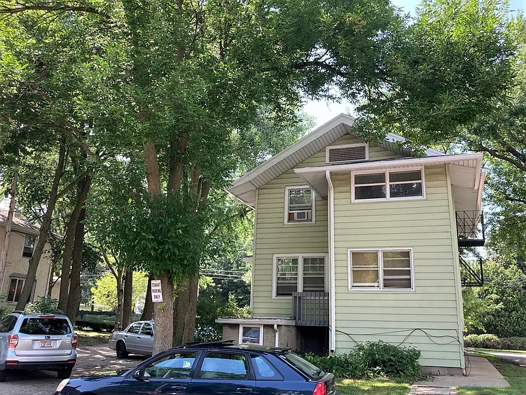 2019 Sherman Ave — Photo 1