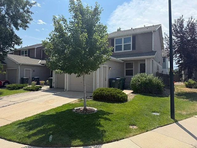 3 bed, 1400 sqft, $2,530 — Photo 1