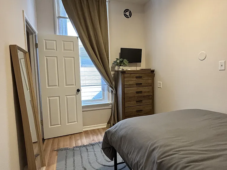 96 Juergens Ave #1 — Photo 15