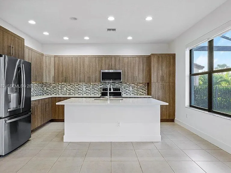 5485 Starfish Rd — Photo 15