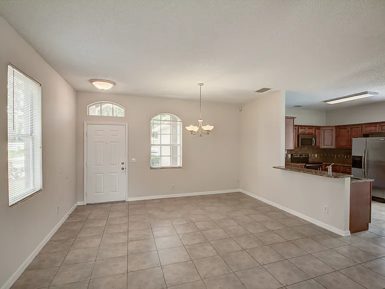 7238 Bellingham Oaks Blvd — Photo 4