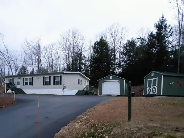 214 North Street, Mechanic Falls, ME 04256