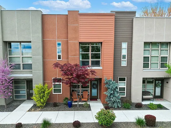 10267 W Carlton Bay Dr, Garden City, ID 83714