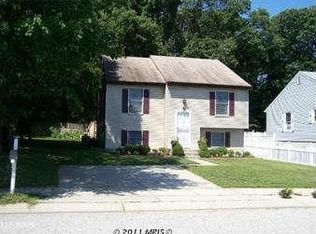 8010 Escalon Ave, Pasadena, MD 21122