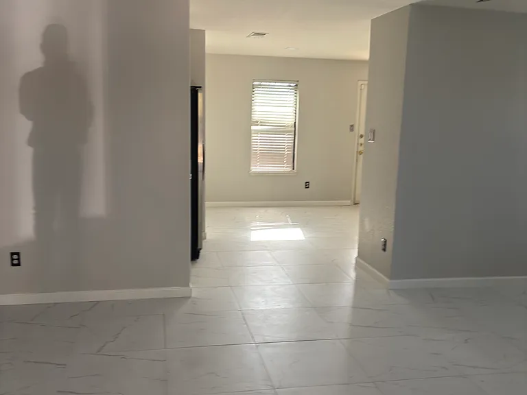 1103 Travis Cir — Photo 7