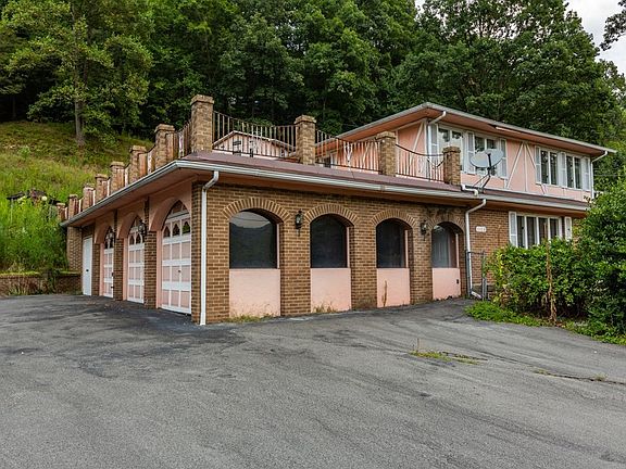 2nd image of 1113 Sandy Valley Ln