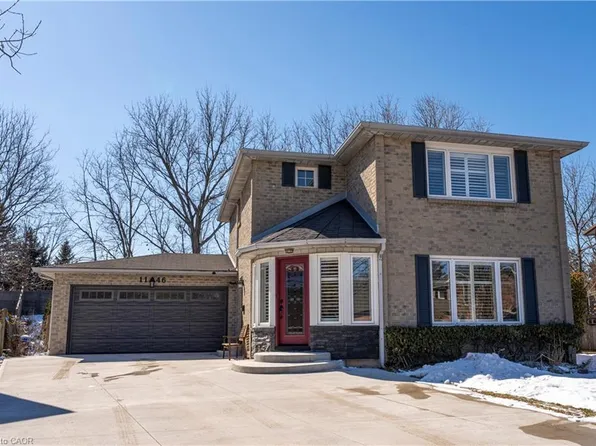 1146 Campbell Ct, Burlington, ON L7S 1Z7