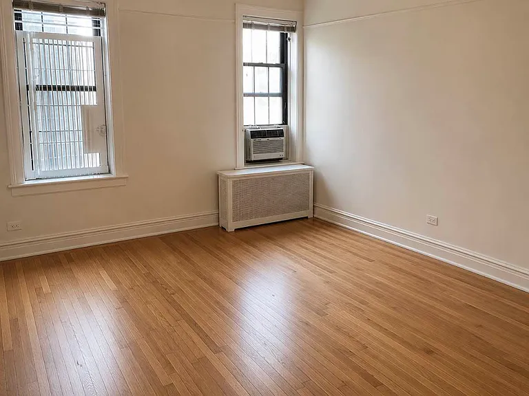 35-27 81st St #5J — Photo 9