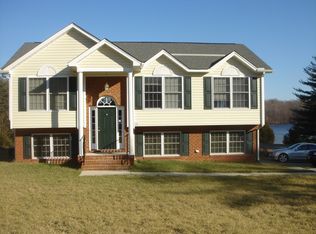 11 Greenvale Ct, Ruther Glen, VA 22546