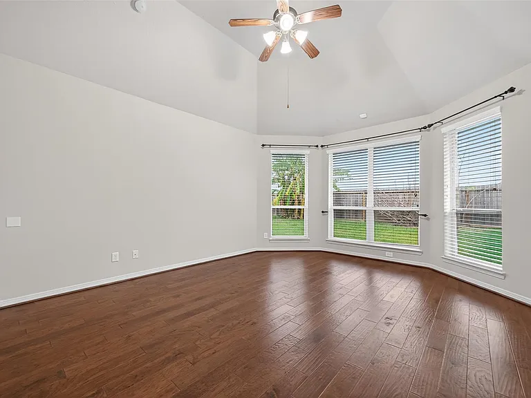 5215 Field Briar Ln — Photo 32