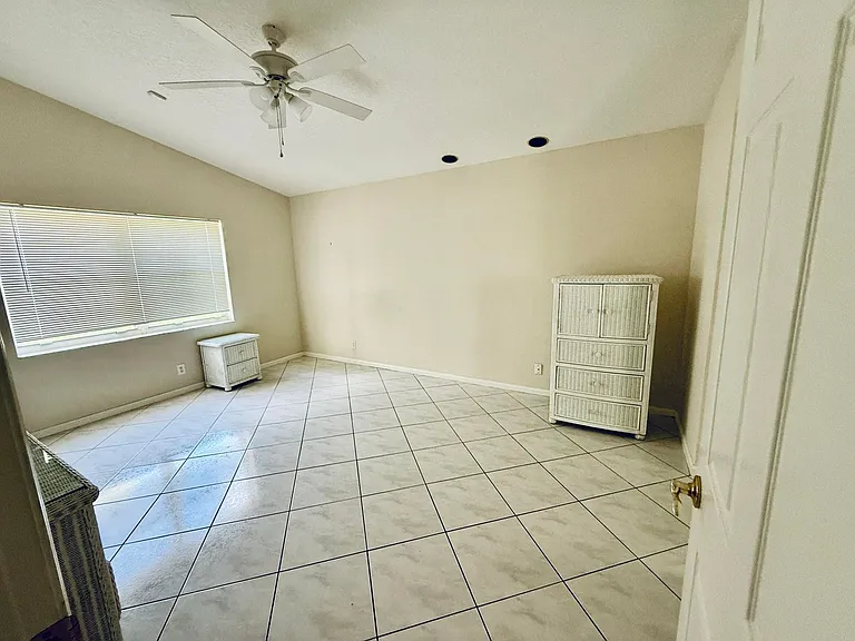 10921 Royal Caribbean Cir #10921 — Photo 9