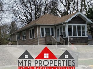 3114 Woodland St, Ames, IA 50014