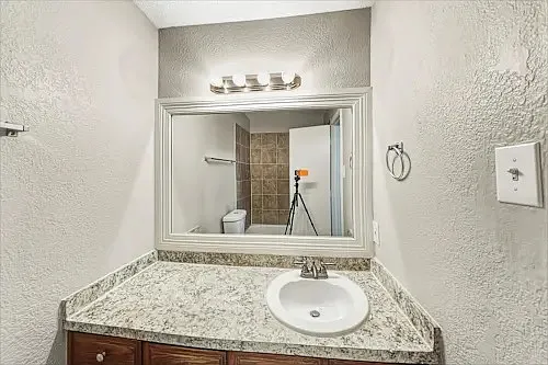427 Horizon St — Photo 9