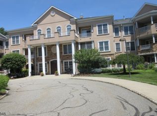 1215 Hamilton Dr, Rockaway, NJ 07866