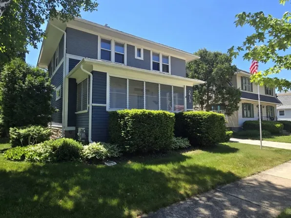 270 Gillett St, Fond Du Lac, WI 54935