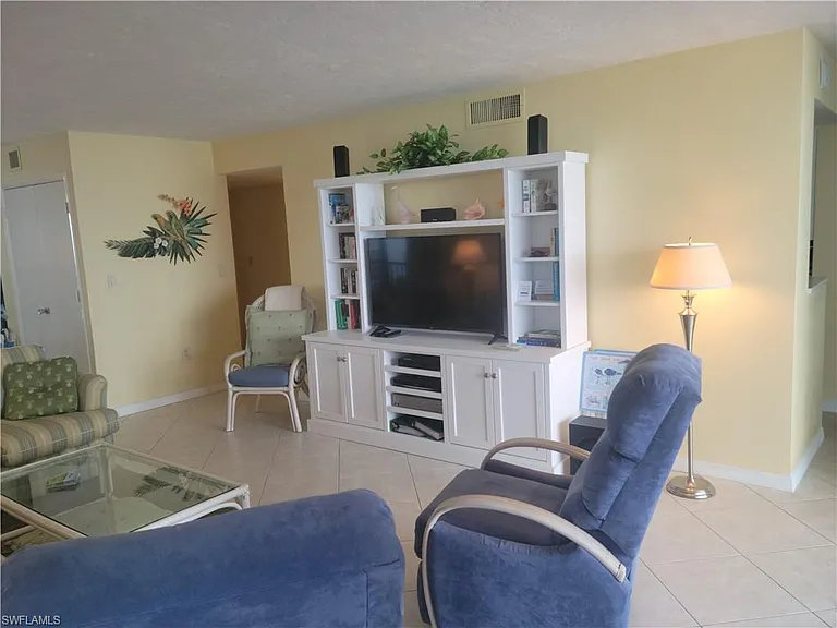 10475 Gulf Shore Dr #165 — Photo 13