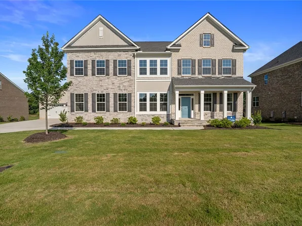 202 Chandler Ct, Easley, SC 29642