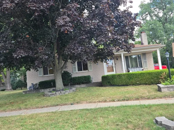 32656 Moritz Ct, Roseville, MI 48066