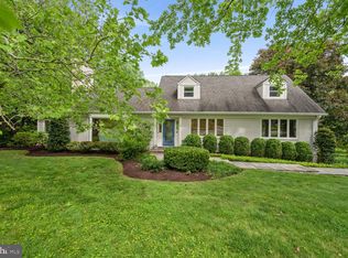 10911 Edison Rd, Potomac, MD 20854