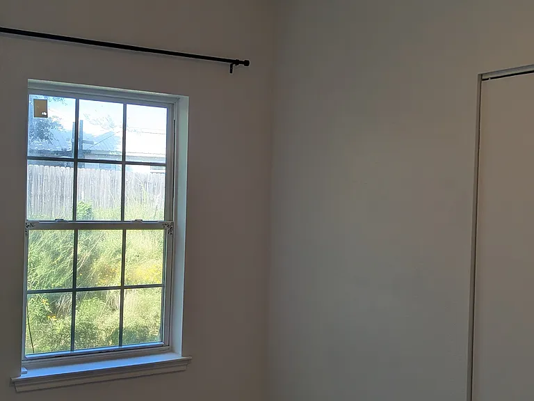 116 Bellair Dr — Photo 26
