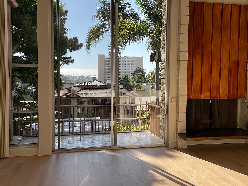 1st image of 2630 Torrey Pines Rd APT E24