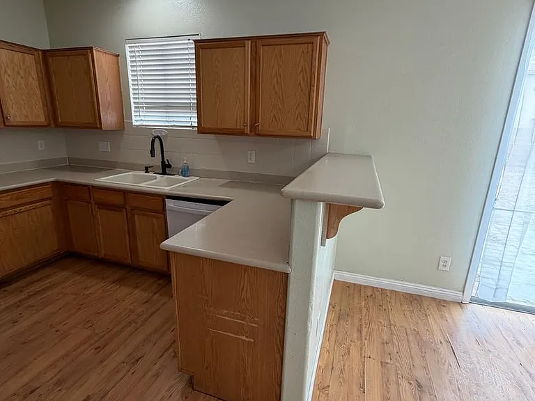 3814 Kit Fox St — Photo 7
