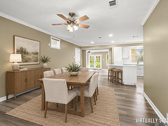 4th image of 3584 Courtland Dr