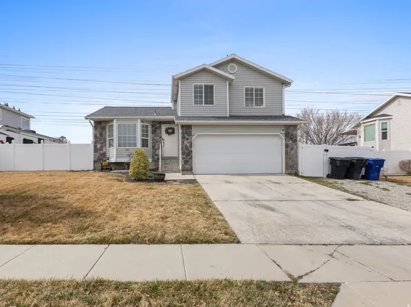 5762 S Trowbridge Way W, Salt Lake City, UT 84118