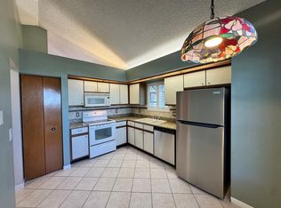 2251 Springwood Cir W, Clearwater, FL 33763