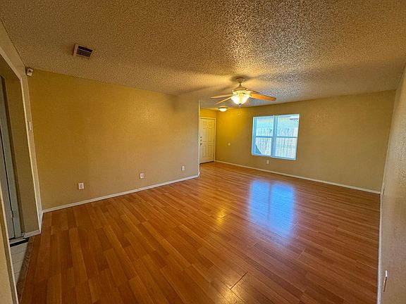 3rd image of 2705 Casey Dr