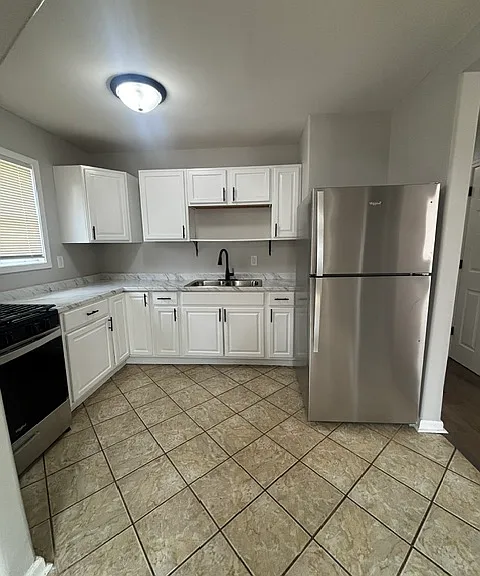 4134-4135 W 22nd Pl — Photo 3