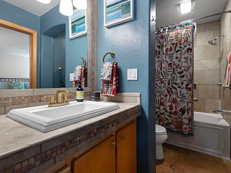 SW Century Dr — Photo 6