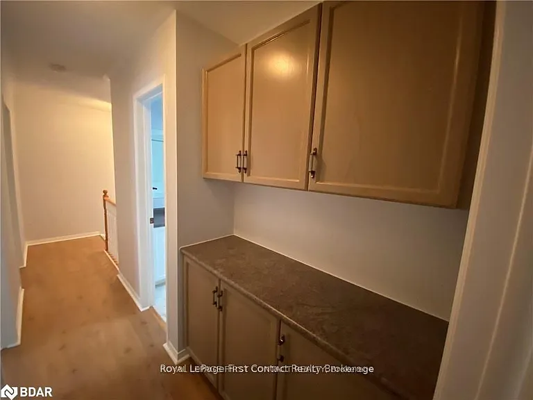41 Copeman Cres — Photo 12