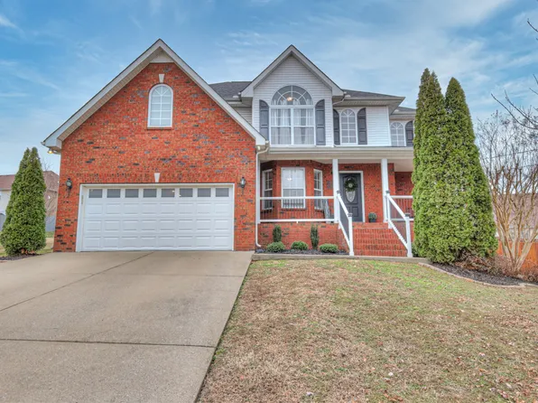 107 Harrier Ct, La Vergne, TN 37086