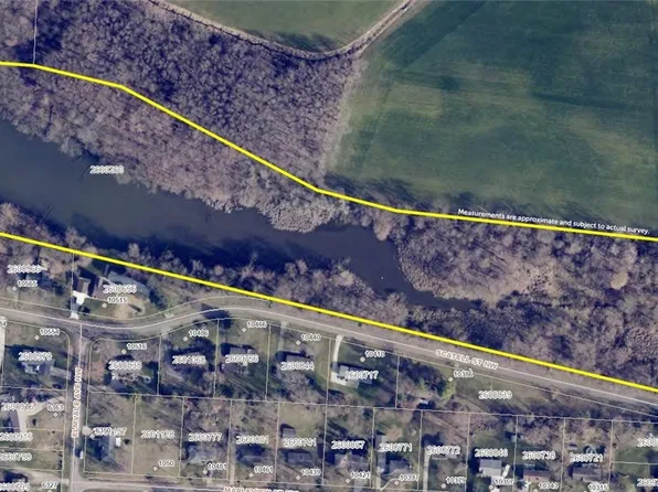 10411 Scatell St NW, Canal Fulton, OH 44614
