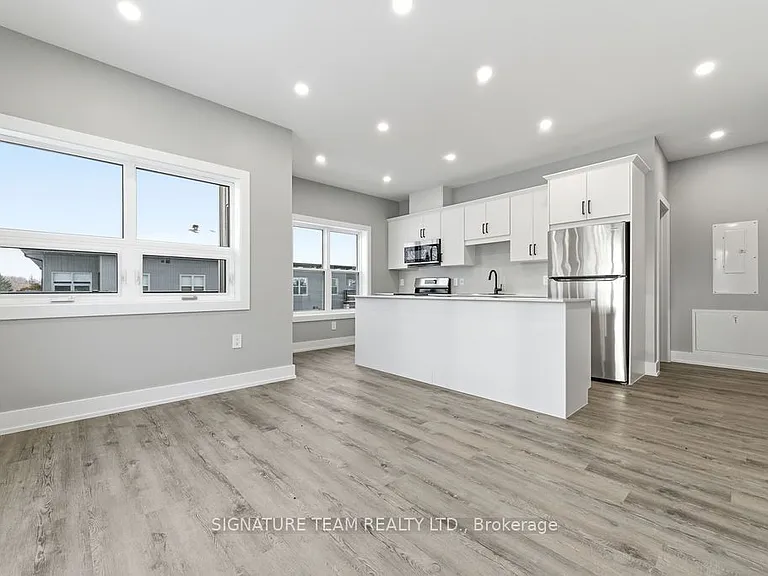 78B Queen St #301 — Photo 14