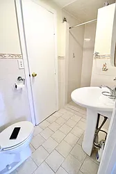 Rented by New York Realty Minimax Inc